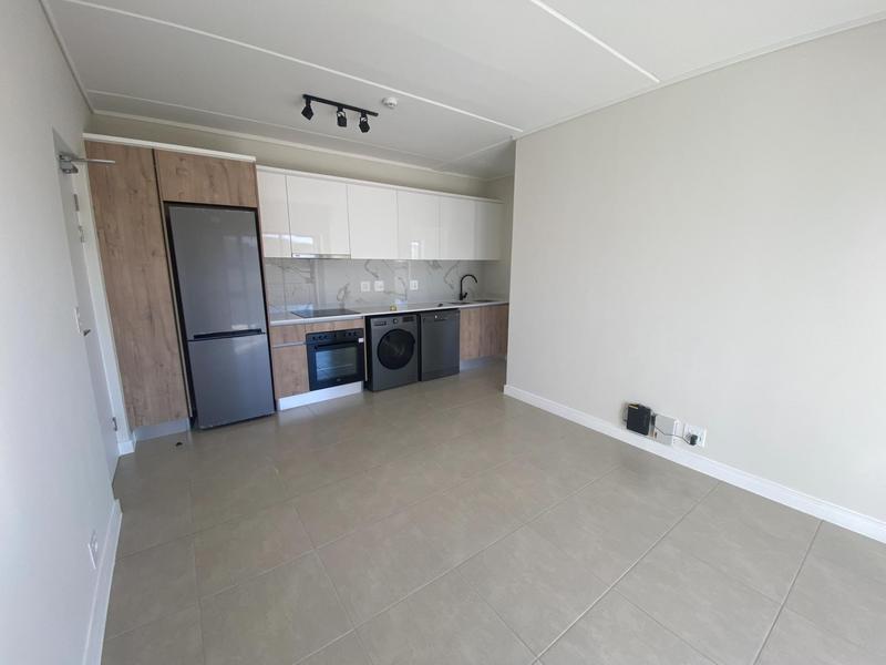 To Let 1 Bedroom Property for Rent in Richwood Western Cape